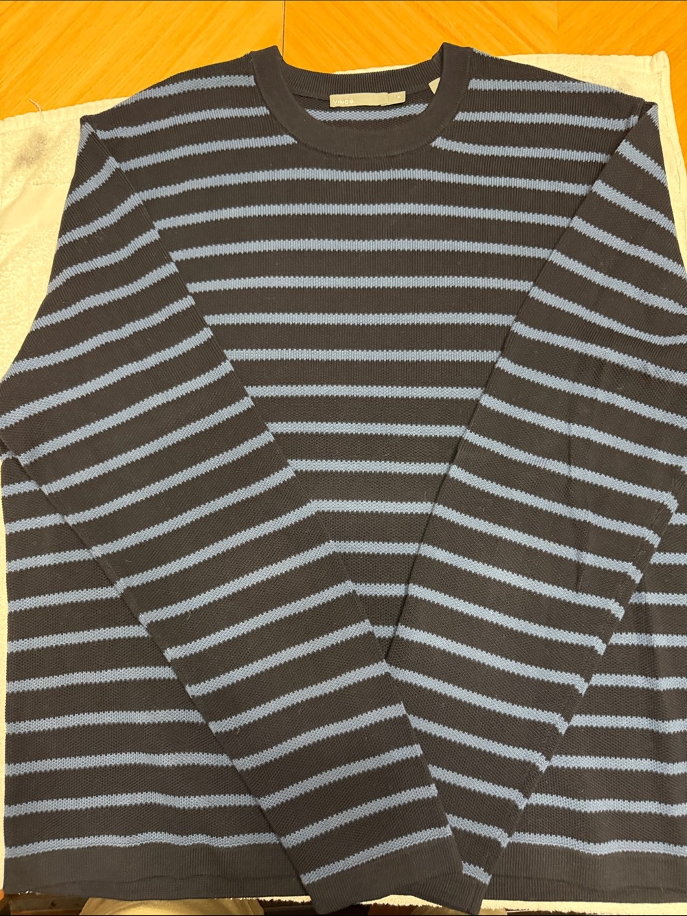 Men's Vince Blue and Light Blue Striped Crewneck Shirt